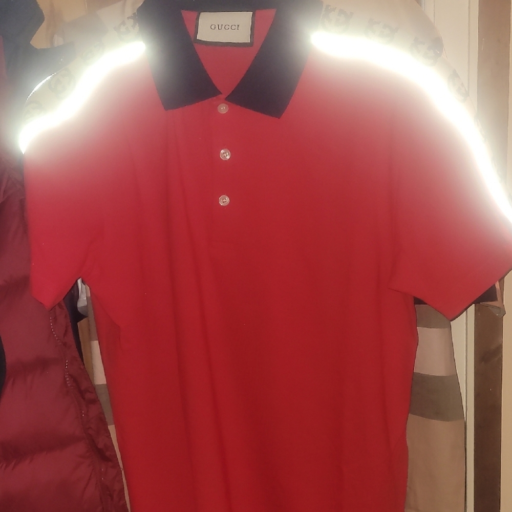Gucci Red Polo with Black Contrast Collar - Picture 1 of 5